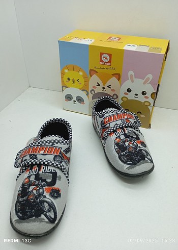 Gezer Gri Biker Erkek Çocuk Panduf Velcro