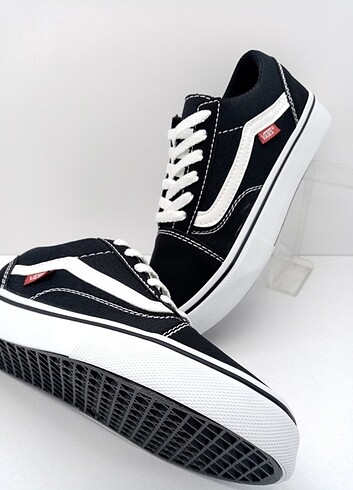 Vans Siyah Keten Spor Ayakkabı 