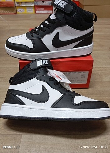 Nike Jordan Beyaz Boğazlı Spor Ayakkabı