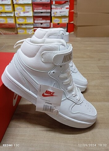 36 Beden beyaz Renk Nike Jordan Beyaz Spor ayakkabi