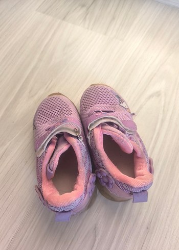 Kız Çocukları İçin Renkli Velcro Bağcıklı Spor Ayakkabı - Görsel 3