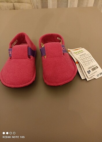 25 Beden pembe Renk Crocs Kız Çocuk Panduf Sandalet
