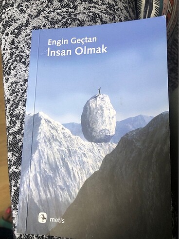 İnsan Olmak Engin Gençtan