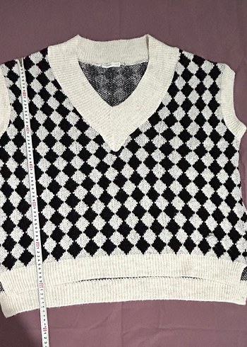 Beyaz Ekose Desenli V Yaka Süveter XL-XXL - Görsel 4