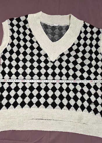 Beyaz Ekose Desenli V Yaka Süveter XL-XXL - Görsel 3