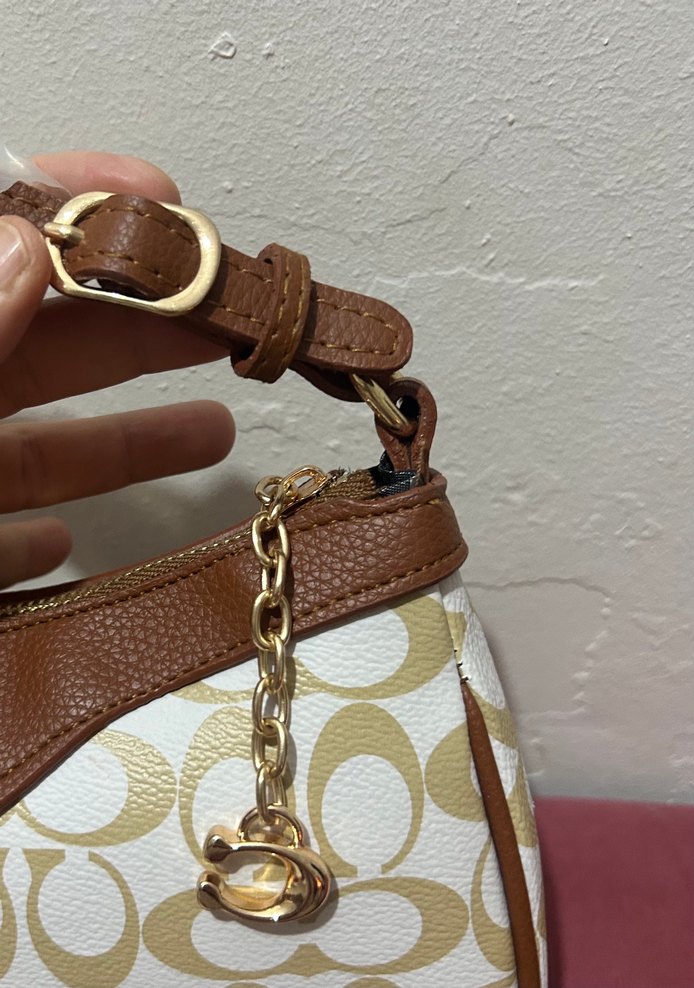 Coach Beyaz Desenli Kadın Çanta - Görsel 3