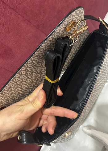 Beyaz Michael Kors Klasik Omuz Çantası - Görsel 8