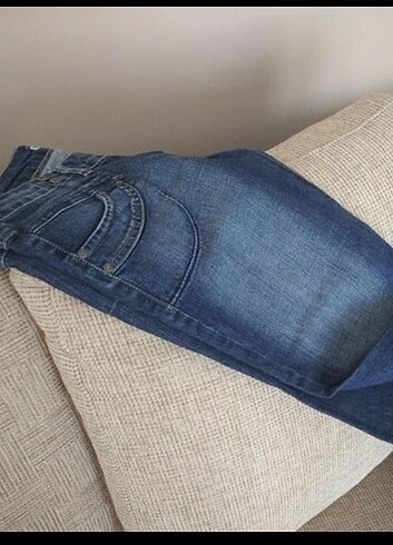 Jean 