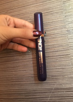 Oriflame Suya dayanıklı maskara