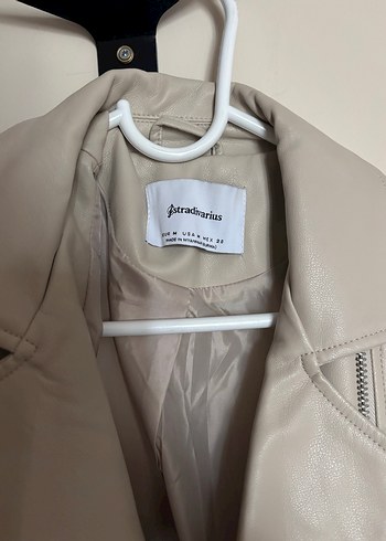 Bej Deri Kadın Ceket - Kemerli, Orta Boy - Görsel 2