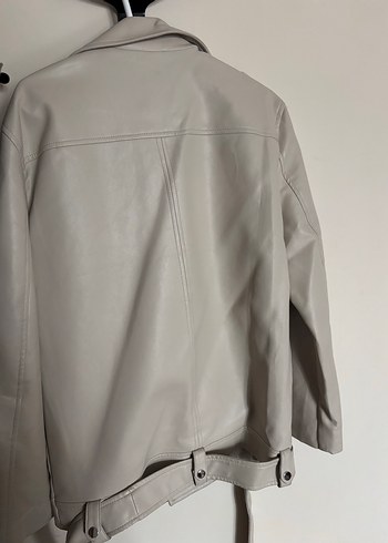 Bej Deri Kadın Ceket - Kemerli, Orta Boy - Görsel 4