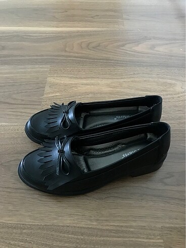 siyah ayakkabı - Görsel 2