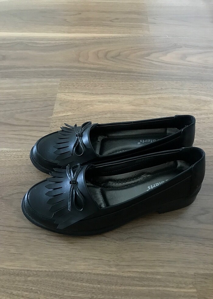 siyah ayakkabı - Görsel 2