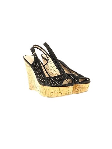 Nine West Nine West Dolgu Topuk %70 İndirimli.