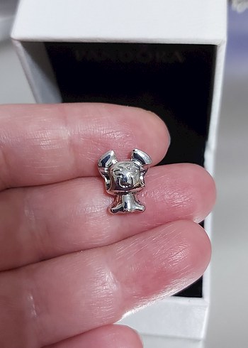 Beden YENİ,ETİKETLİ STİTCH PANDORA CHARM