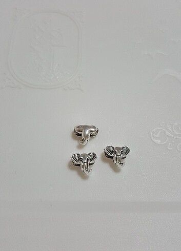 YENİ, ETİKETLİ FiL CHARM.