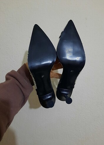 37 Beden siyah Renk BEİRUT AYAKKABİ kadın yüksek topuk şefaf taşlı siyah sitiletto