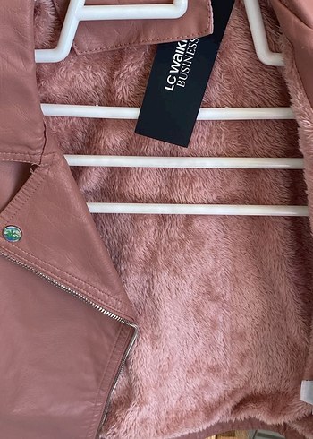 LC Waikiki pembe deri ceket