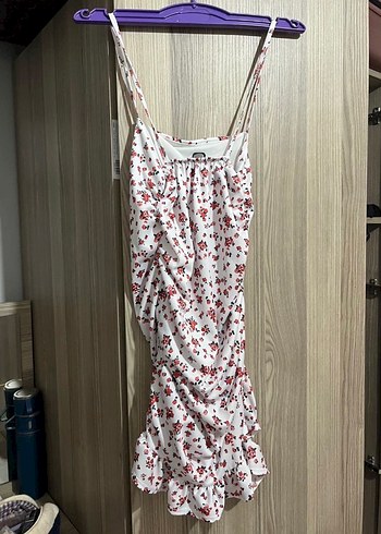 Çiçek Desenli Drapeli Beyaz Midi Elbise - Görsel 2