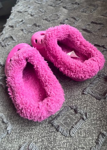 26/27 numara kiz çocuk terlik - Görsel 2