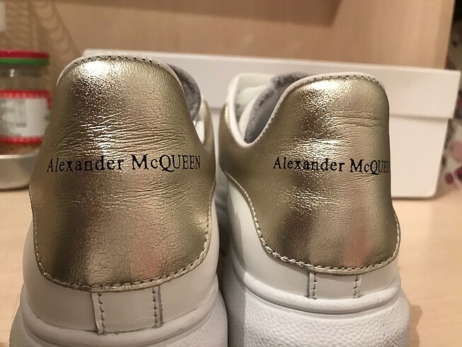 Alexander mcqueen