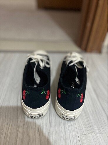 Converse Converse