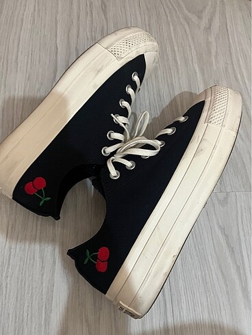 40 Beden siyah Renk Converse