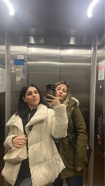 Bej mont