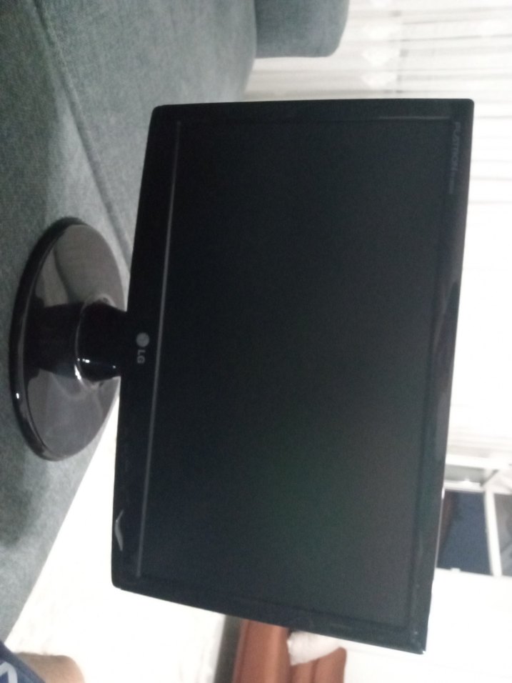 Siyah LG Monitör - Görsel 2