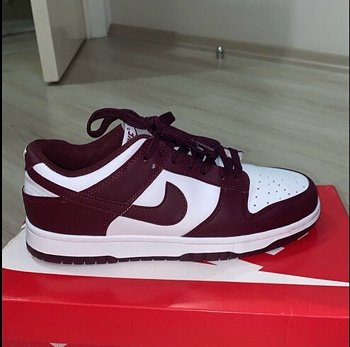 NİKE DUNK BORDO