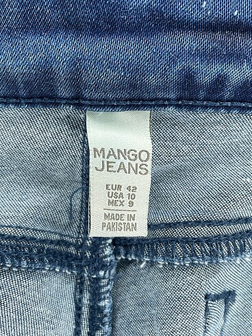 42 Beden lacivert Renk Mango Jean / Kot %70 İndirimli.