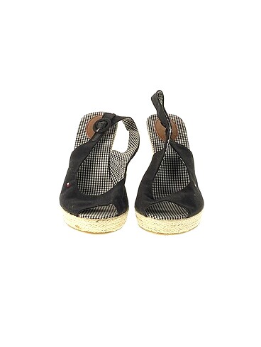40 Beden Tommy Hilfiger Dolgu Topuk %70 İndirimli.