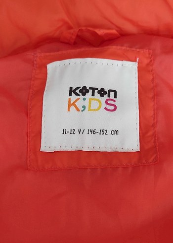 Turuncu Kapüşonlu Çocuk Yelek - Görsel 3