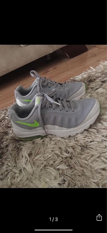 Nike spor ayakkabı