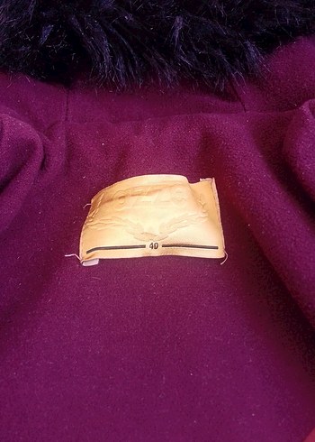 Adın kapüşonlu kaban - Görsel 2