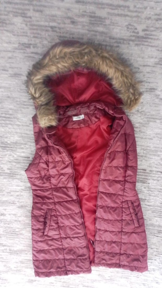 Bordo Kürklü Kapüşonlu Kadın Yelek - Görsel 2