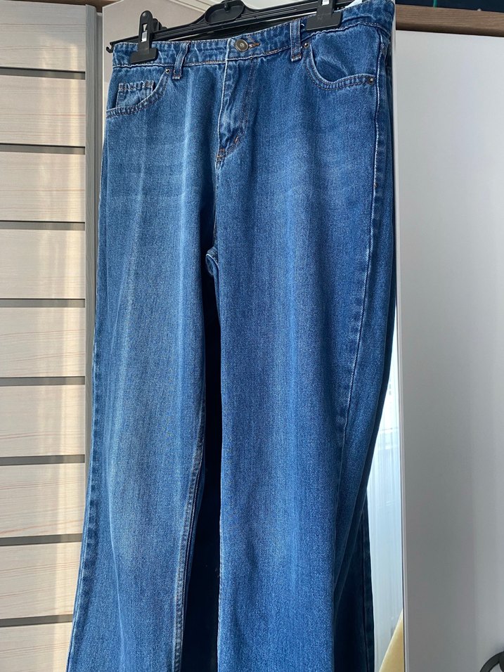 Mavi Düğmeli Kadın Midi Boy Bol Kesim Kot Pantolon - Görsel 2