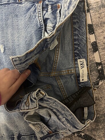 zara yırtık pantolon