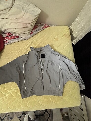 bershka oversize mont