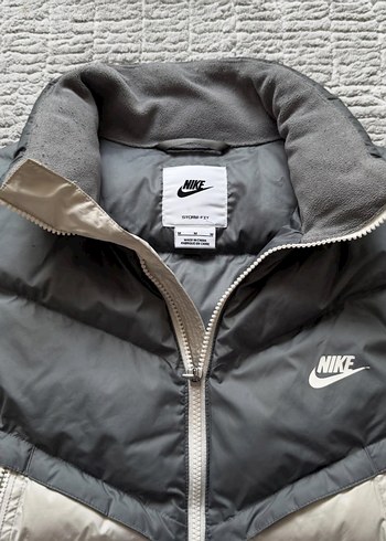 Nike Gri Kapitone Yelek - Görsel 2