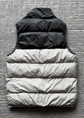 Nike Gri Kapitone Yelek - Görsel 3