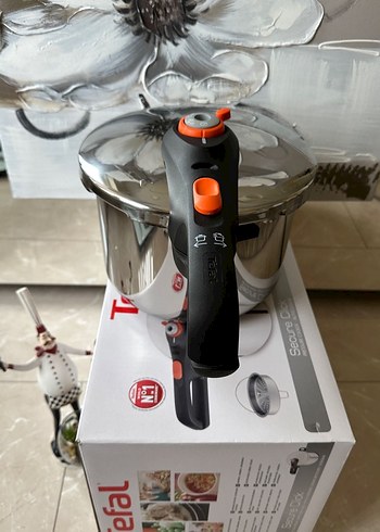 Beden beyaz Renk Tefal Secure 5 Neo Düdüklü Tencere 6L