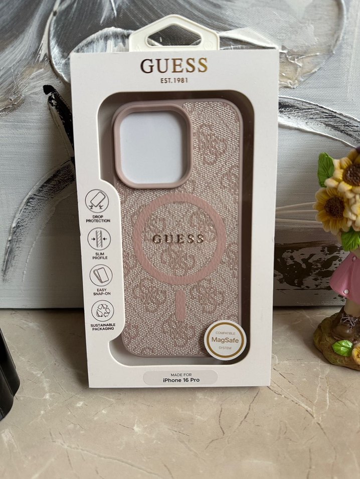 GUESS Iphone 16 Pro Telefon Kılıfı - Görsel 3