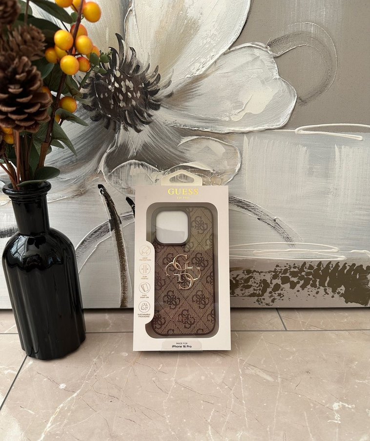 GUESS İPhone 16 Pro Telefon Kılıfı - Görsel 2