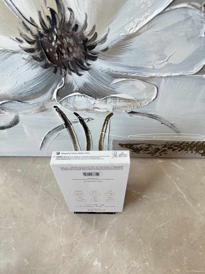 GUESS Iphone 16 Pro Telefon Kılıfı - Görsel 5