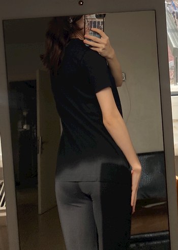 Siyah Kadın Kısa Kollu Tişört - Görsel 2