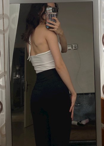 Beyaz Halter Yaka İnce Askılı Crop Top - Görsel 2