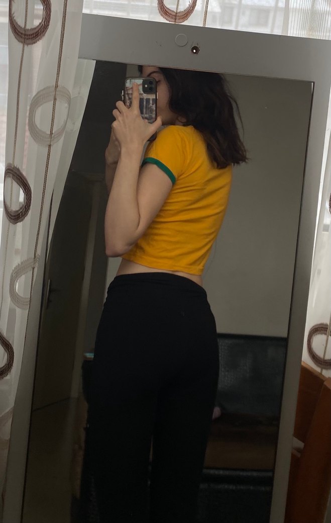 Sarı Baskılı Crop Top, Kısa Kollu - Görsel 2