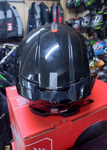 Parlak Siyah biker Motosiklet Kaskı - Görsel 6