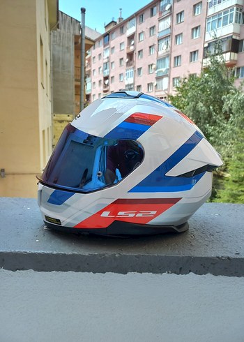 Renkli Baskılı Motosiklet Kaskı LS2 - Görsel 2